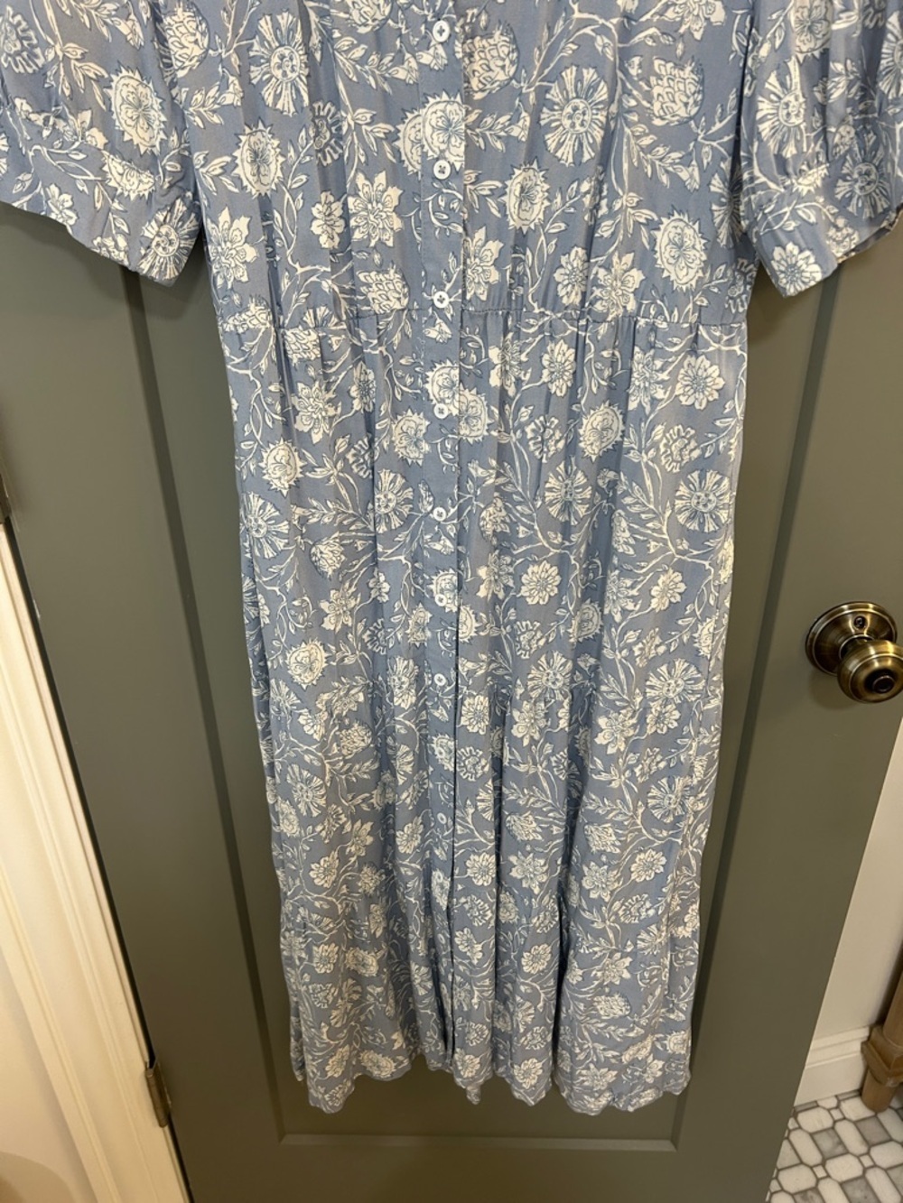 Casa Cabana Blue Floral Button-Front Midi Dress Women’s size Medium New! - Picture 3 of 8